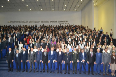 Ulu Öndər Heydər Əliyevin anadan olmasının 103-cü ildönümü qeyd olundu