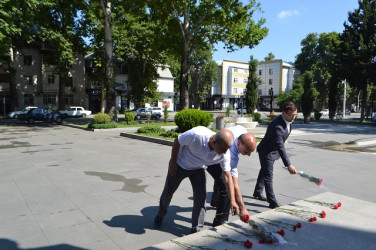 "23 iyun Dövlət qulluqçularının peşə bayramı günü" qeyd olundu