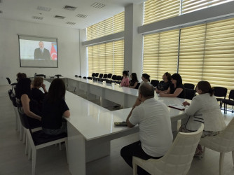 Mingəçevir şəhər Heydər Əliyev Mərkəzində 2025-ci ilin "Konstitutsiya və Suverenlik İli "elan edilməsi ilə əlaqədar olaraq dəyirmi masa təşkil edilmişdir.