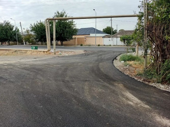 Mingəçevir şəhərinin küçə döngələri və ara yollarına asfalt döşəmməsi işləri davam edir
