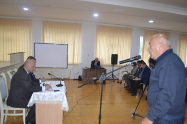 Mingəçevir şəhər İcra Hakimiyyətinin başçısı İlham İsmayılovun vətəndaşlarla növbəti səyyar görüşü may ayının 15-də keçirilib.