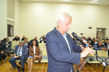 Mingəçevir şəhər İcra Hakimiyyətinin başçısı İlham İsmayılovun sakinlərlə növbəti səyyar görüşü oktyabr ayının 14-də 13 nömrəli tam orta məktəbin akt zalında keçirilib.