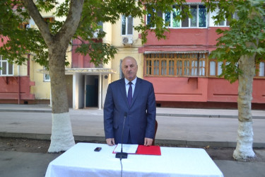 Mingəçevir şəhər İcra Hakimiyyətinin başçısı İlham İsmayılovun vətəndaşlarla növbəti səyyar görüşü iyul ayının 10-də 20 Yanvar küçəsindəki 20 saylı binanın qarşısında keçirilib.