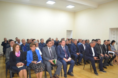 Mingəçevir şəhər İcra Hakimiyyətinin başçısı İlham İsmayılovun növbəti səyyar görüşü sentyabrın 25-də Ü.Hacıbəyov adına 11 illik musiqi məktəbinin akt zalında keçirilib.