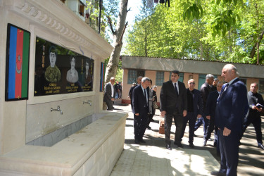 Əsaslı təmir-quruculuq işləri başa çatmış binalara və məhəllələrə ictimai baxış keçirilib.