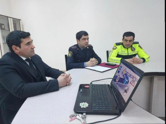 Mingəçevir Gənclər evində “Təhlükəsiz yollar etibarlı gələcəyin təminatçısıdır” mövzusunda marifləndirici tədbir keçirilmişdir.