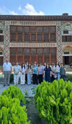 Ə.Quliyev adına Mingəçevir Peşə Məktəbinin kollektivi “Şəhərsalma və Memarlıq İli” çərçivəsində Şəki Xan Sarayı, Karvansaray və digər tarixi memarlıq abidələrini ziyarət etmişdirlər.