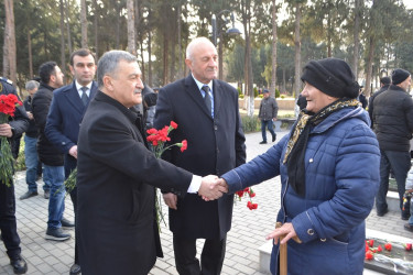 20 Yanvar faciəsinin 35-ci ildönümü ilə bağlı Mingəçevir Şəhidlər Xiyabanında Anım mərasimi keçirilib