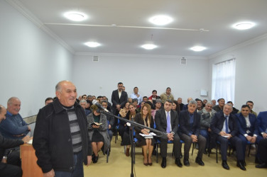 Mingəçevir şəhər İcra Hakimiyyətinin başçısı İlham İsmayılovun vətəndaşlarla növbəti səyyar görüşü mart ayının 10-da keçirilib.