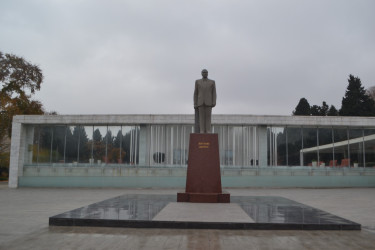 Mingəçevirdə ulu öndər Heydər Əliyevin xatirəsi ehtiramla yad edilib.