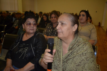 Mingəçevir şəhər İcra Hakimiyyətinin başçısı İlham İsmayılovun sakinlərlə növbəti səyyar qəbulu oktyabrın 1-də keçirilib.