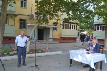 Mingəçevir şəhər İcra Hakimiyyətinin başçısı İlham İsmayılovun vətəndaşlarla növbəti səyyar görüşü iyul ayının 8-də energetiklər yaşayış massivində Cəmil Əliyev küçəsindəki 17 saylı binanın qarşısında keçirilib.