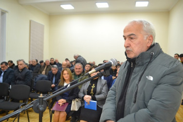 Mingəçevir Şəhər İcra Hakimiyyətinin başçısı İlham İsmayılovun vətəndaşlarla növbəti səyyar görüşü fevral ayının 12-də keçirildi.