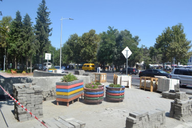 Avqust ayının 7-də Mingəçevir şəhər İcra Hakimiyyətinin başçısı İlham İsmayılov ictimaiyyət nümayəndələrinin və mətbuat işçilərinin iştirakı ilə şəhərdə icra olunan abadlıq-quruculuq işlərinin gedişatı ilə tanışlıq edib.