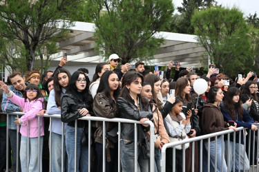 Ümummilli Lider Heydər Əliyevin 103-cü ildönümünə həsr olunan avarçəkmə və kanoe üzrə “Prezident Kuboku 2026” beynəlxalq reqatasının paradı təşkil edilib.