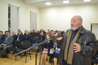 Mingəçevir Şəhər İcra Hakimiyyətinin başçısı İlham İsmayılovun vətəndaşlarla növbəti səyyar görüşü fevral ayının 12-də keçirildi.