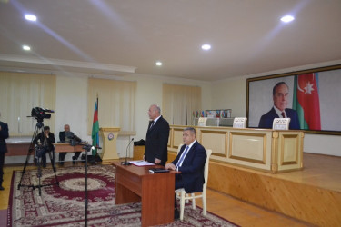 Mingəçevir şəhər İcra Hakimiyyətinin başçısı İlham İsmayılovun vətəndaşlarla növbəti səyyar görüşü noyabr ayının 6-da 10 nömrəli tam orta məktəbin akt zalında keçirilib.