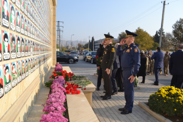 8 Noyabr Zəfər Günü münasibəti ilə Mingəçevir şəhər İcra Hakimiyyətinin təşkilatçılığı ilə sislsilə tədbirlər keçirilib..İlk olaraq "Zəfər parkı" ziyarət olundu. Ağac əkildi.
