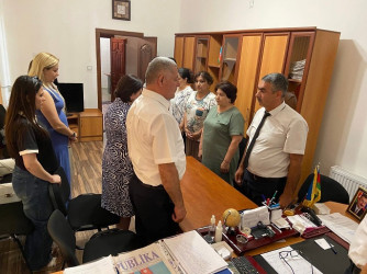 “Ümummilli lider Heydər Əliyev müstəqil Azərbaycan Konstitusiyanın müəllifidir.” adlı dəyirmi masa keçirildi.