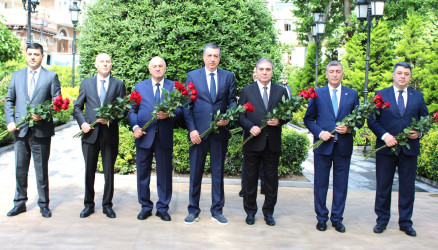 İlham İsmayılov Tbilisidə keçirilən XVI Regional Dayanıqlı İnkişaf Forumunda iştirak edir.