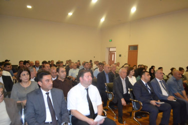 Mingəçevir şəhər İcra Hakimiyyətinin başçısı İlham İsmayılovun sakinlərlə növbəti səyyar qəbulu oktyabrın 1-də keçirilib.