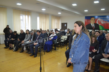 Mingəçevir şəhər İcra Hakimiyyətinin başçısı İlham İsmayılovun vətəndaşlarla növbəti səyyar görüşü fevral ayının 19-da  keçirilib.