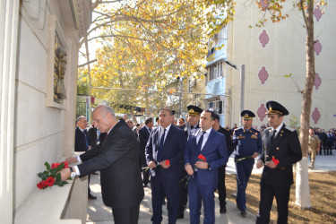8 Noyabr Zəfər Günü münasibəti ilə Mingəçevirdə Azərbaycanın Milli Qəhrəmanı Natiq Qasımovun xatirəsinə yaradılmış parkın açılış mərasimi keçirilib.