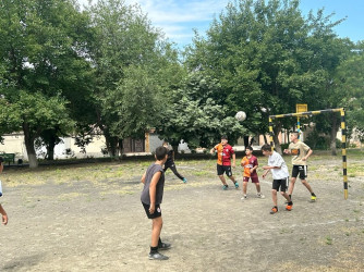 2025-ci il "Konstitusiya və Suverenlik ili" elan olunması ilə əlaqədar Mənzil Təsərrüfatı və Abadlaşdırma idarəsi tərəfindən yeniyetmələr arasında futbol və dama yarışı keçirilmişdir