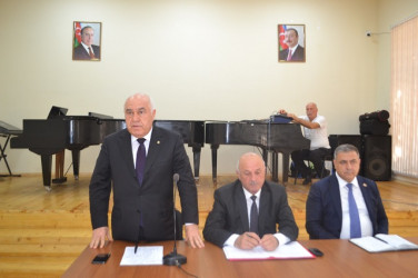 Mingəçevir şəhər İcra Hakimiyyətinin başçısı İlham İsmayılovun vətəndaşlarla növbəti səyyar görüşü may ayının 22-də keçirilib.