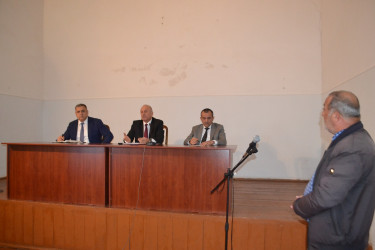 Mingəçevir şəhər İcra Hakimiyyətinin başçısı İlham İsmayılovun vətəndaşlarla növbəti səyyar görüşü aprel ayınin 16-da keçirildi.