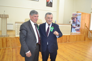 Mingəçevirdə təhsil işçilərinin Ümummilli lider Heydər Əliyevin anadan olmasının 102-ci ildönümü ilə əlaqədar “Heydər Əliyev və Qərbi Azərbaycan”mövzusunda elmi konfransı keçirilib.