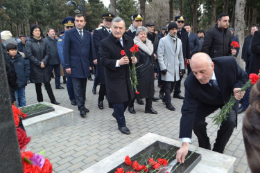 20 Yanvar faciəsinin 35-ci ildönümü ilə bağlı Mingəçevir Şəhidlər Xiyabanında Anım mərasimi keçirilib