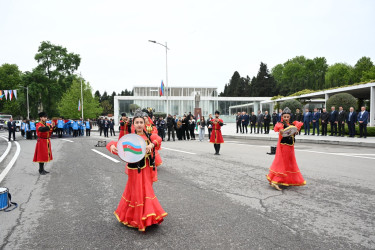 Ümummilli Lider Heydər Əliyevin 103-cü ildönümünə həsr olunan avarçəkmə və kanoe üzrə “Prezident Kuboku 2026” beynəlxalq reqatasının paradı təşkil edilib.