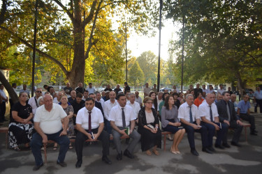 Mingəçevir şəhər İcra Hakimiyyətinin başçısı İlham İsmayılovun vətəndaşlarla növbəti səyyar görüşü sentyabrın 17-də keçirilib