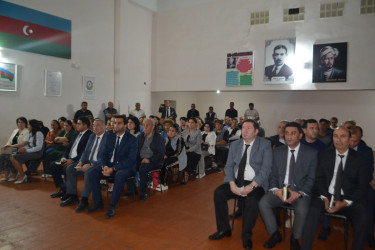 Mingəçevir şəhər İcra Hakimiyyətinin başçısı İlham İsmayılovun vətəndaşlarla növbəti səyyar qəbulu oktyabrın 15-də keçirilib.
