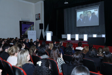 Müasir Azərbaycan dövlətinin memarı” mövzusunda konfrans keçirilib