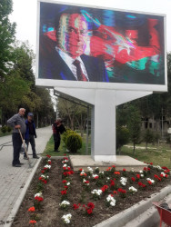 Mingəçevir şəhər İcra Hakimiyyətinin  "Konstitusiya və Suverenlik" ili ilə əlaqədar tərtib etdiyi Tədbirlər planına əsasən Yaşıllaşdırma və Sanitar Təmizlik İdarəsi ağac əkmə aksiyası keçirdi.
