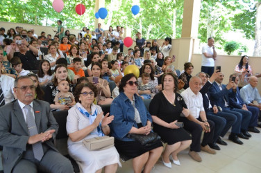 1 İyun Uşaqların Beynəlxalq Müdafiəsi Günü münasibəti ilə Mingəçevirdə “Azərbaycan Bayrağı” ordenli şəhid Müşfiq Mirzəyev adına Dostluq parkında  tədbir keçirilib.