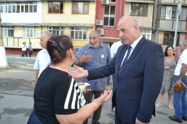 Avqustun 21-də Mingəçevir şəhər İcra Hakimiyyətinin başçısı İlham İsmayılovun sakinlərlə növbəti səyyar  görüşü  oldu