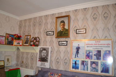 Aprel döyüşlərində şəhid olan Adil Adilzadənin ailəsi ziyarət olunub.