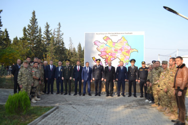 8 Noyabr Zəfər Günü münasibəti ilə Mingəçevir şəhər İcra Hakimiyyətinin təşkilatçılığı ilə sislsilə tədbirlər keçirilib..İlk olaraq "Zəfər parkı" ziyarət olundu. Ağac əkildi.