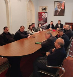 Mingəçevir şəhərində fəaliyyət göstərən idarə, təşkilat və müəssisələrdə 20 Yanvar faciəsi ilə bağlı tədbirlər keçirildi.