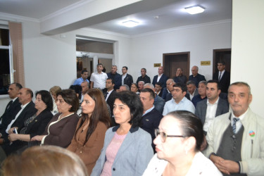 Mingəçevir şəhər İcra Hakimiyyətinin başçısı İlham İsmayılovun sakinlərlə növbəti səyyar qəbulu oktyabrın 8-də keçirilib.
