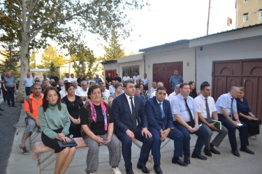Mingəçevir şəhər  İcra Hakimiyyətinin başçısı İlham İsmayılovun sakinlərlə növbəti səyyar qəbul-görüşü keçirilmişdir.