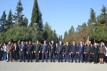 Mingəçevirdə "Dövlət Bayrağı Günü" qeyd edildi.