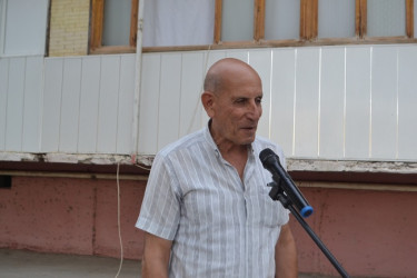 Mingəçevir şəhər İcra Hakimiyyəyinin başçısı İlham İsmayılovun vətəndaşlarla  növbəti səyyar görüşü sentyabrın 4-də sağ sahil yaşayış massivində, Təbriz küçəsindəki  11 saylı binanın qarşısında olub.