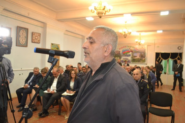 Mingəçevir şəhər İcra Hakimiyyətinin başçısı İlham İsmayılovun vətəndaşlarla növbəti səyyar görüşü aprel ayının 10-da keçirildi.