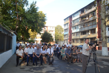 Avqustun 21-də Mingəçevir şəhər İcra Hakimiyyətinin başçısı İlham İsmayılovun sakinlərlə növbəti səyyar  görüşü  oldu