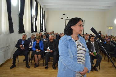 Mingəçevir şəhər İcra Hakimiyyətinin başçısı İlham İsmayılovun sakinlərlə növbəti səyyar görüşü may  ayının 1-də keçirilib