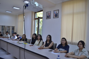 "Sülh aylığı" çərçivəsində “Dinlərarası və mədəniyyətlərarası əməkdaşlıq sülhün təminatıdır” mövzusunda gənclərlə görüş keçirilmişdir.
